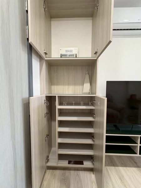 Origin Plug & Play Srinakarin, Samut Prakan, Srinakarin Road, Samrong Nua, Muang Samut Prakarn, Samut Prakan, 1 Bedroom, 27 sqm, Condo For Rent, by Agentbkk, 500467936 - DDproperty.com