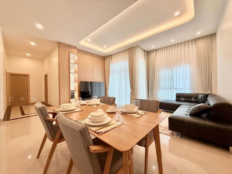 3-BR House, Chon Buri (Pattaya), Poong, Bang Lamung (Pattaya), Chon Buri (Pattaya), 3 Bedrooms, 204 sqm, Single Detached House For Sale, by Chalisa Kitilimtrakul, 500467972 - DDproperty.com