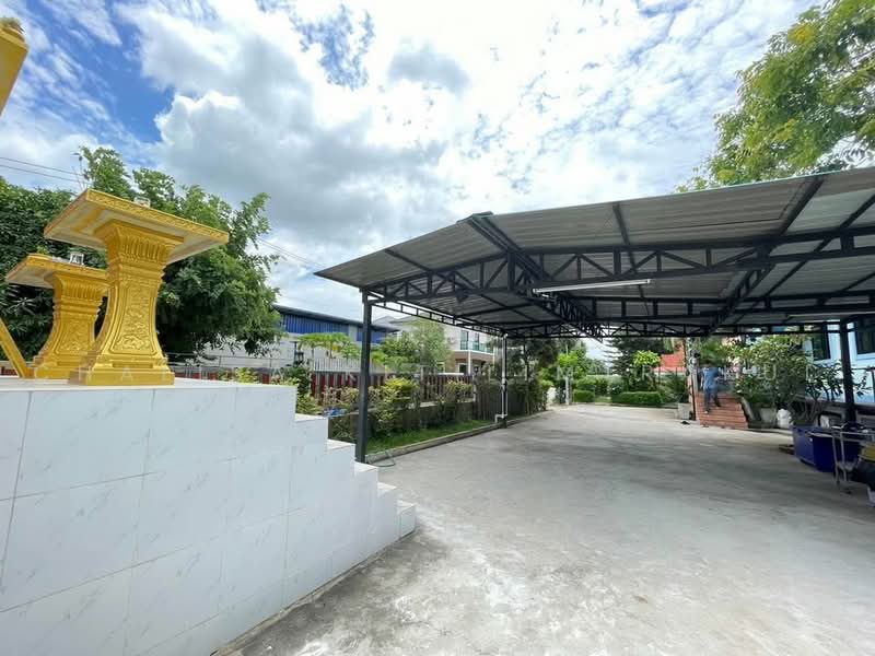 5-BR House, Chon Buri (Pattaya), Bang Phra, Si Racha, Chon Buri (Pattaya), 5 Bedrooms, 377 sqm, Single Detached House For Sale, by Chalisa Kitilimtrakul, 500468003 - DDproperty.com
