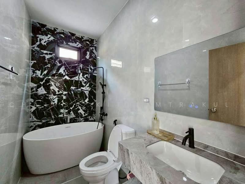 3-BR House, Chon Buri (Pattaya), Nong Pru, Bang Lamung (Pattaya), Chon Buri (Pattaya), 3 Bedrooms, 70 sqm, Single Detached House For Rent, by Chalisa Kitilimtrakul, 500468011 - DDproperty.com