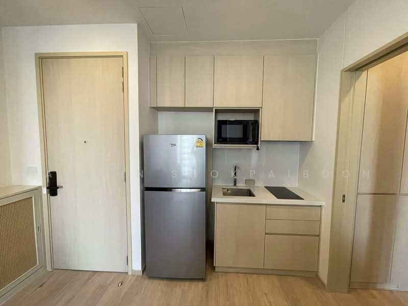 Noble State 39, Bangkok, 35 Soi Sukhumvit 39, Khlong Tan Nua, Watthana, Bangkok, 1 Bedroom, 43 sqm, Condo For Rent, by Nakarin Sookpaiboon, 500468039 - DDproperty.com