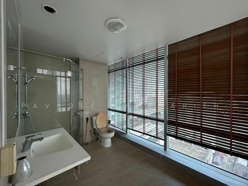 Baan Sathorn Chao Phraya, Bangkok, 931 Charoen Nakhon 15 A Alley, Khlong Ton Sai, Khlong San, Bangkok, 2 Bedrooms, 110 sqm, Condo For Sale, by Pavadee Boonyarith, 500468051 - DDproperty.com