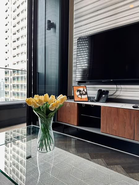 The Esse Sukhumvit 36, Bangkok, Soi Sukhumvit 36, Sukhumvit Road, Phra Kanong, Khlong Toei, Bangkok, 1 Bedroom, 39 sqm, Condo For Rent, by Nakarin Sookpaiboon, 500468076 - DDproperty.com