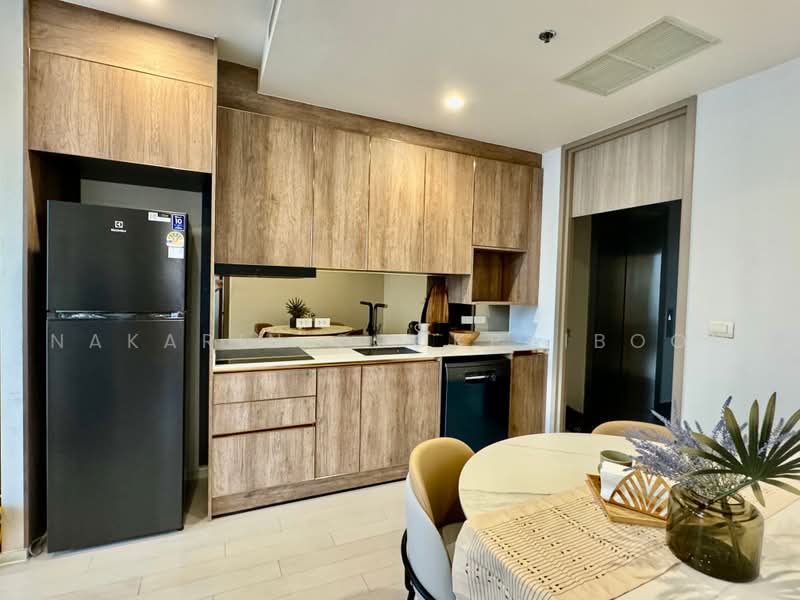 Noble Ploenchit, Bangkok, 1035 Ploenchit Road, Lumphini, Pathum Wan, Bangkok, 2 Bedrooms, 80 sqm, Condo For Rent, by Nakarin Sookpaiboon, 500468085 - DDproperty.com