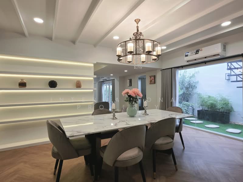 ขายบ้านเดี่ยว เอกมัย, Bangkok, Khlong Tan Nua, Watthana, Bangkok, 3 Bedrooms, 195 sqm, Single Detached House For Sale, by Wanvisar Property, 500468088 - DDproperty.com