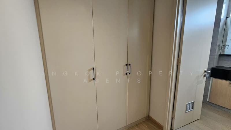 Tipamas Suites : ทิพมาศ สวีท, กรุงเทพ, ถนนสาทรใต้, ทุ่งมหาเมฆ, สาทร, กรุงเทพ, 151 ตร.ม., อพาร์ทเมนท์ ให้เช่า, โดย BANGKOK PROPERTY AGENTS, 500468101 - DDproperty.com