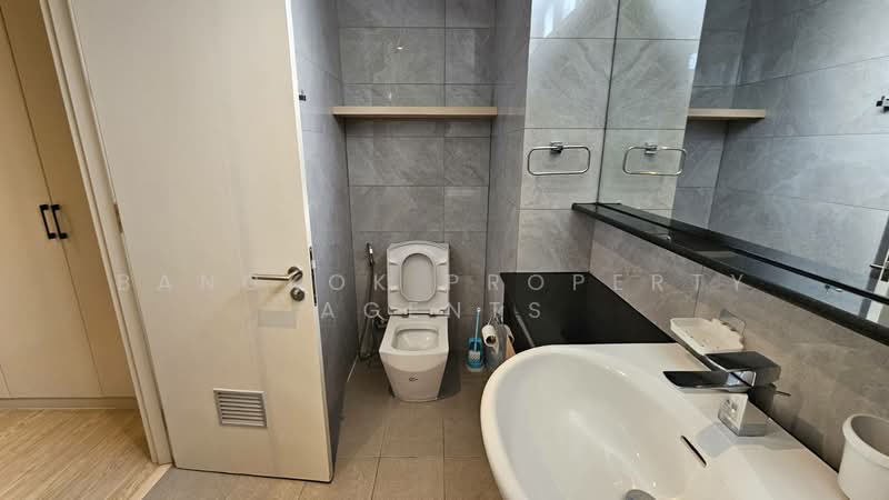 Tipamas Suites : ทิพมาศ สวีท, กรุงเทพ, ถนนสาทรใต้, ทุ่งมหาเมฆ, สาทร, กรุงเทพ, 151 ตร.ม., อพาร์ทเมนท์ ให้เช่า, โดย BANGKOK PROPERTY AGENTS, 500468101 - DDproperty.com