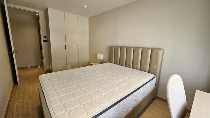 Tipamas Suites : ทิพมาศ สวีท, กรุงเทพ, ถนนสาทรใต้, ทุ่งมหาเมฆ, สาทร, กรุงเทพ, 151 ตร.ม., อพาร์ทเมนท์ ให้เช่า, โดย BANGKOK PROPERTY AGENTS, 500468101 - DDproperty.com