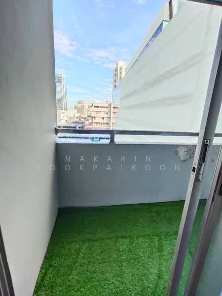 Silom Condominium, Bangkok, Silom, Bang Rak, Bangkok, 2 Bedrooms, 144 sqm, Condo For Rent, by Nakarin Sookpaiboon, 500468133 - DDproperty.com