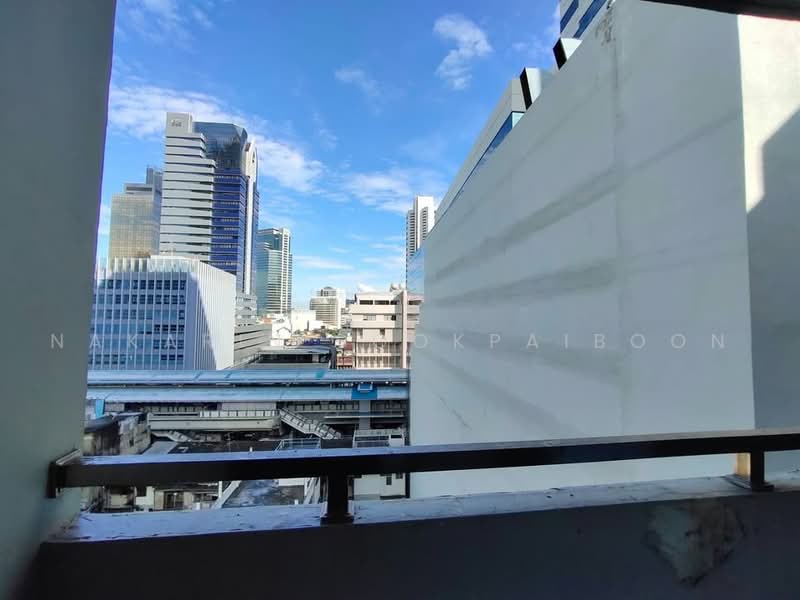 Silom Condominium, Bangkok, Silom, Bang Rak, Bangkok, 2 Bedrooms, 144 sqm, Condo For Rent, by Nakarin Sookpaiboon, 500468133 - DDproperty.com