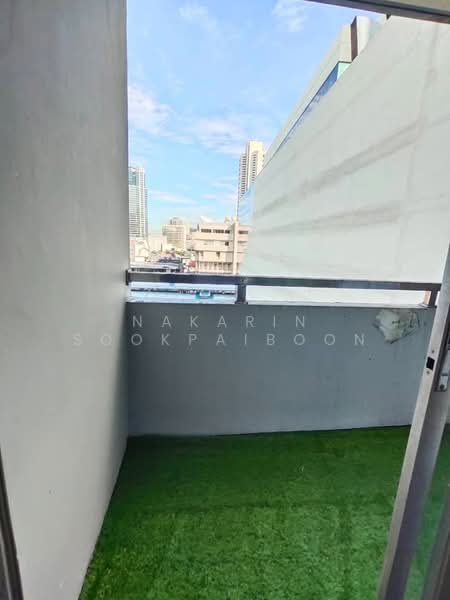 Silom Condominium, Bangkok, Silom, Bang Rak, Bangkok, 2 Bedrooms, 144 sqm, Condo For Rent, by Nakarin Sookpaiboon, 500468133 - DDproperty.com