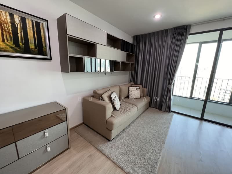 IDEO Q Chula - Samyan, Bangkok, 660-662 Rama 4 Road, Maha Phrutharam, Bang Rak, Bangkok, 2 Bedrooms, 50 sqm, Condo For Rent, by Daran Buntakawinkul, 500468176 - DDproperty.com