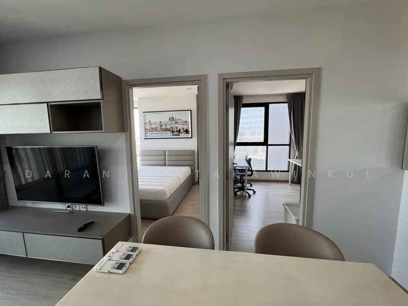 IDEO Q Chula - Samyan, Bangkok, 660-662 Rama 4 Road, Maha Phrutharam, Bang Rak, Bangkok, 2 Bedrooms, 50 sqm, Condo For Rent, by Daran Buntakawinkul, 500468176 - DDproperty.com