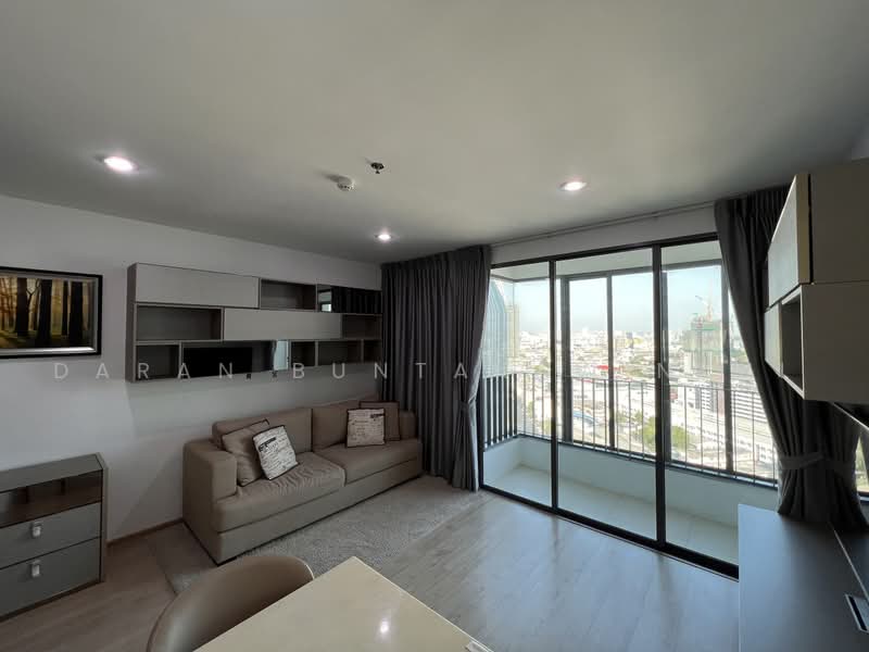 IDEO Q Chula - Samyan, Bangkok, 660-662 Rama 4 Road, Maha Phrutharam, Bang Rak, Bangkok, 2 Bedrooms, 50 sqm, Condo For Rent, by Daran Buntakawinkul, 500468176 - DDproperty.com