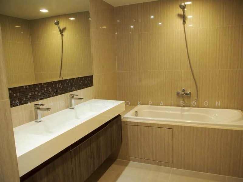 Downtown Forty Nine, Bangkok, Sukhumvit 39 Road, Khlong Tan Nua, Watthana, Bangkok, 2 Bedrooms, 120 sqm, Condo For Rent, by Nakarin Sookpaiboon, 500468198 - DDproperty.com