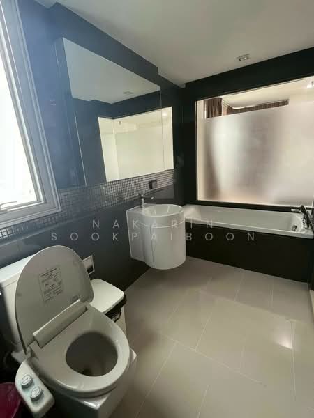 Rhythm Sukhumvit 50, Bangkok, 8 Sukhumvit 50, Sukhumvit Road, Phra Kanong, Khlong Toei, Bangkok, 2 Bedrooms, 66 sqm, Condo For Rent, by Nakarin Sookpaiboon, 500468219 - DDproperty.com