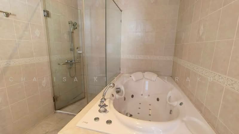 undefined, Chon Buri (Pattaya), Nong Pru, Bang Lamung (Pattaya), Chon Buri (Pattaya), 5 Bedrooms, 280 sqm, Villa For Rent, by Chalisa Kitilimtrakul, 500468248 - DDproperty.com