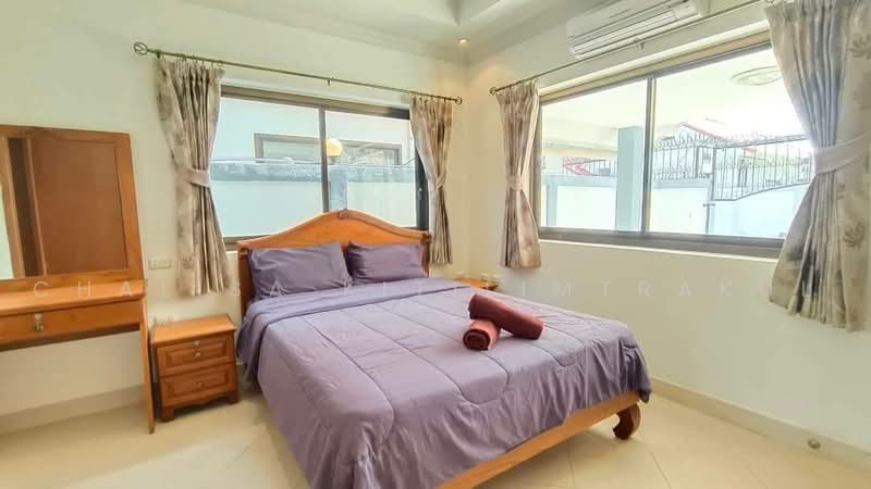 undefined, Chon Buri (Pattaya), Nong Pru, Bang Lamung (Pattaya), Chon Buri (Pattaya), 5 Bedrooms, 280 sqm, Villa For Rent, by Chalisa Kitilimtrakul, 500468248 - DDproperty.com