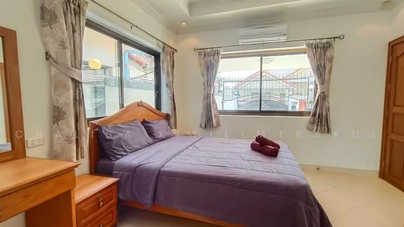 undefined, Chon Buri (Pattaya), Nong Pru, Bang Lamung (Pattaya), Chon Buri (Pattaya), 5 Bedrooms, 280 sqm, Villa For Rent, by Chalisa Kitilimtrakul, 500468248 - DDproperty.com