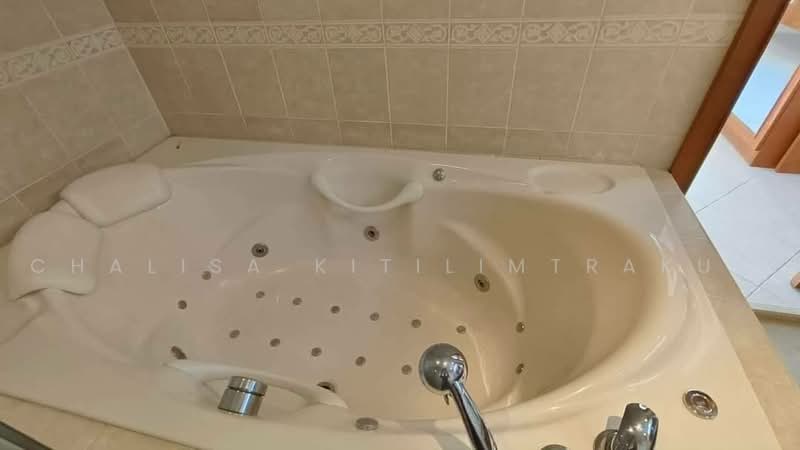 undefined, Chon Buri (Pattaya), Nong Pru, Bang Lamung (Pattaya), Chon Buri (Pattaya), 5 Bedrooms, 280 sqm, Villa For Rent, by Chalisa Kitilimtrakul, 500468248 - DDproperty.com