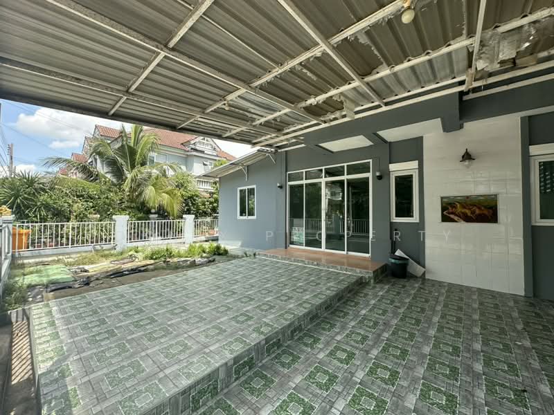 Moobaan Piyawararom Khlong 4, Pathum Thani, Sawai Pracharat Road, Bang Yitho, Thanyaburi, Pathum Thani, 3 Bedrooms, 150 sqm, Townhouse For Sale, by Connex Property, 500468263 - DDproperty.com