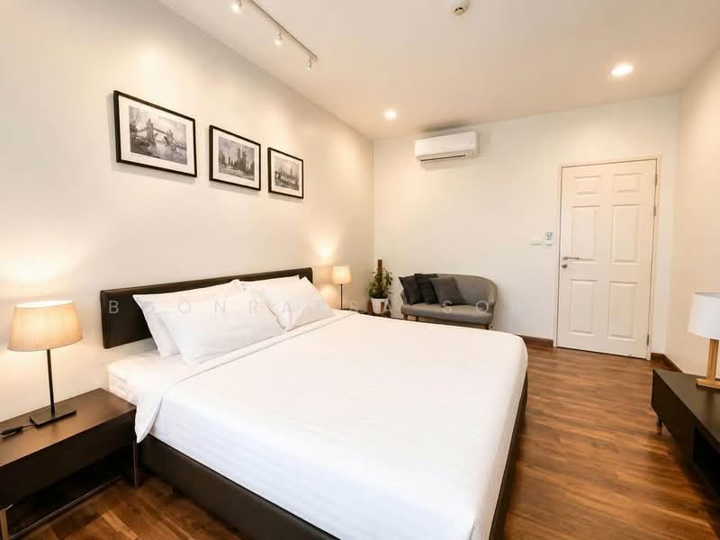 Chewathai Ratchaprarop, Bangkok, 51 Rajaprarop Road, Makkasan, Ratchathewi, Bangkok, 2 Bedrooms, 55 sqm, Condo For Rent, by Boonraksa Sopak, 500468298 - DDproperty.com