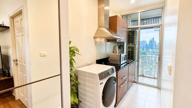 Chewathai Ratchaprarop, Bangkok, 51 Rajaprarop Road, Makkasan, Ratchathewi, Bangkok, 2 Bedrooms, 55 sqm, Condo For Rent, by Boonraksa Sopak, 500468298 - DDproperty.com