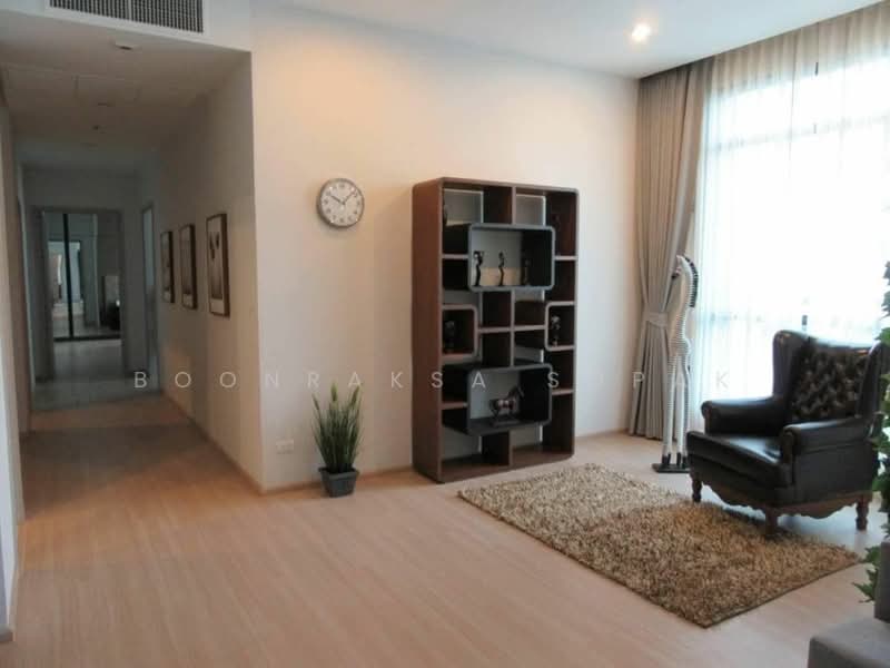 The Capital Ekamai-Thonglor, Bangkok, 2898 New Petchaburi Rd, Bang Kapi, Huai Khwang, Bangkok, 4 Bedrooms, 200 sqm, Condo For Rent, by Boonraksa Sopak, 500468322 - DDproperty.com