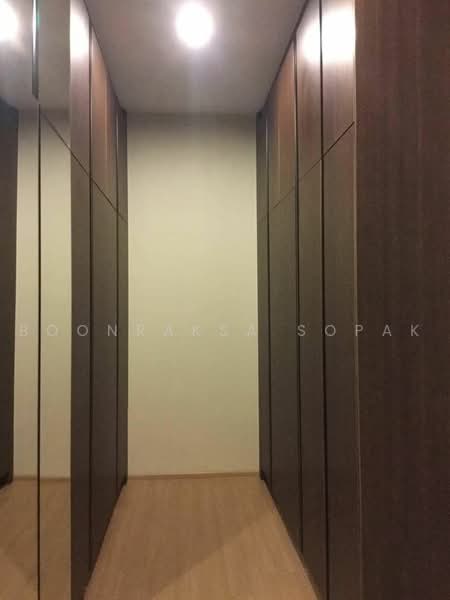 The Capital Ekamai-Thonglor, Bangkok, 2898 New Petchaburi Rd, Bang Kapi, Huai Khwang, Bangkok, 4 Bedrooms, 200 sqm, Condo For Rent, by Boonraksa Sopak, 500468322 - DDproperty.com