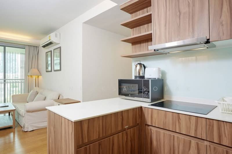 Via 31, Bangkok, Soi Sukhumvit 31, Khlong Tan Nua, Watthana, Bangkok, 2 Bedrooms, 70 sqm, Condo For Rent, by Boonraksa Sopak, 500468337 - DDproperty.com