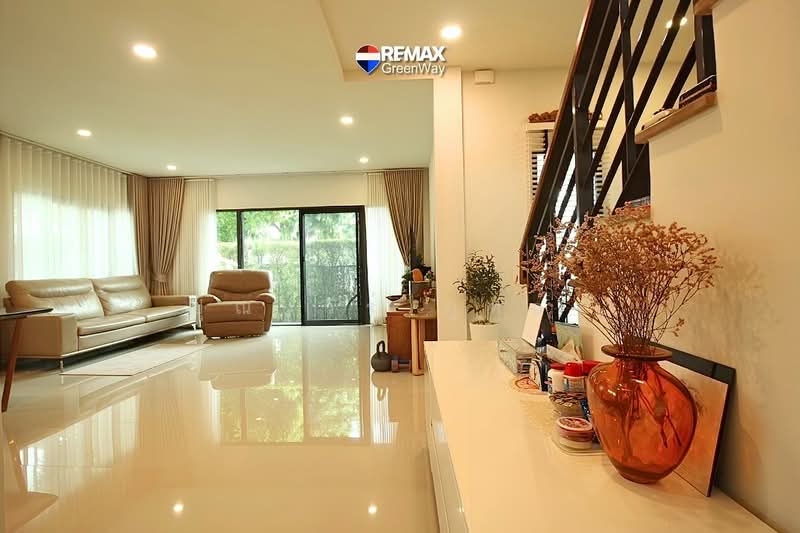 Centro Onnut-Suvarnabhumi : เซนโทร อ่อนนุช-สุวรรณภูมิ, สมุทรปราการ, ซอยกิ่งแก้ว 37, ราชาเทวะ, บางพลี, สมุทรปราการ, 256 ตร.ม., บ้านเดี่ยว ขาย, โดย ปุณยวีร์ ภู่ทอง, 500468357 - เซนโทร อ่อนนุช สุวรรณภูมิ ใหม่ ใหญ่ คุ้ม - DDproperty.com