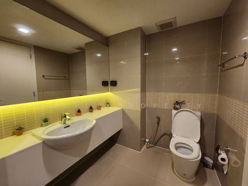 Formosa Ladprao 7, Bangkok, . Lat Phrao 7 Alley, Jom Phon, Chatuchak, Bangkok, 1 Bedroom, 40 sqm, Condo For Rent, by Holtop Property, 500468358 - DDproperty.com