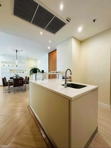 The Royal Saladaeng, Bangkok, 79 Saladaeng Road, Silom, Bang Rak, Bangkok, 3 Bedrooms, 185 sqm, Condo For Rent, by Boonraksa Sopak, 500468384 - DDproperty.com