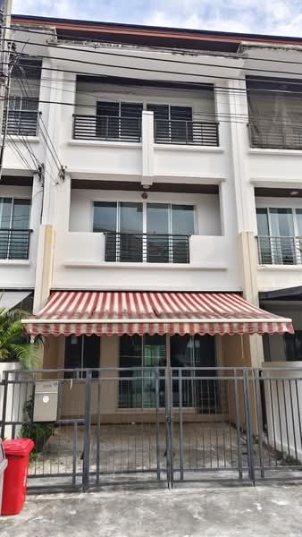 Baan Klang Mueng Ladprao 101, Bangkok, Soi Ladprao 101, Ladprao Road, Khlong Chan, Bang Kapi, Bangkok, 4 Bedrooms, 160 sqm, Townhouse For Rent, by นัฐชภัสร์ นวลถิระยนต์, 500468415 - DDproperty.com