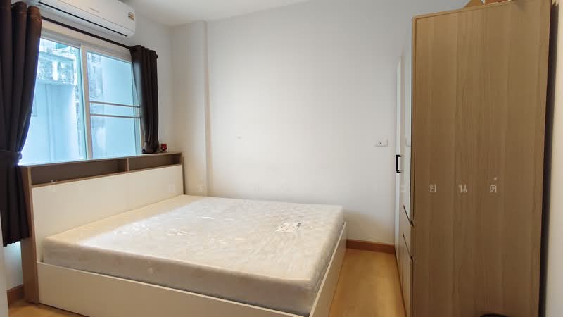 Baan Klang Mueng Ladprao 101, Bangkok, Soi Ladprao 101, Ladprao Road, Khlong Chan, Bang Kapi, Bangkok, 4 Bedrooms, 160 sqm, Townhouse For Rent, by นัฐชภัสร์ นวลถิระยนต์, 500468415 - DDproperty.com