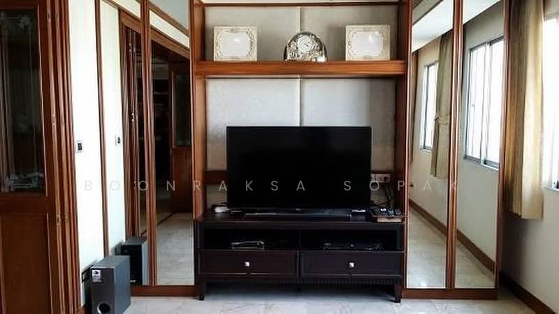 Witthayu Complex, Bangkok, 1673 New Petchaburi Road, Makkasan, Ratchathewi, Bangkok, 3 Bedrooms, 101 sqm, Condo For Rent, by Boonraksa Sopak, 500468420 - DDproperty.com