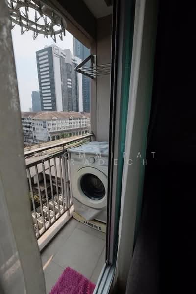 Thru Thonglor, Bangkok, Petchaburi Road, Bang Kapi, Huai Khwang, Bangkok, 1 Bedroom, 35 sqm, Condo For Rent, by Poommipat Suradech, 500468426 - DDproperty.com