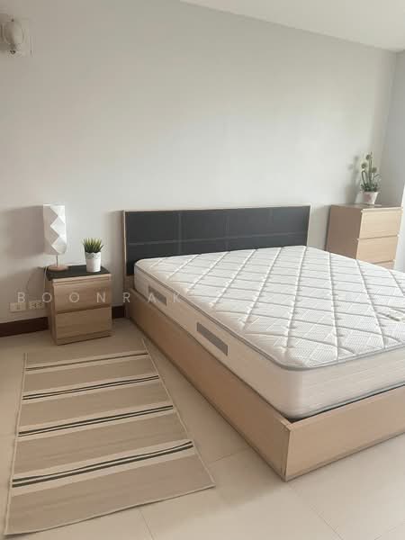 Fragrant 71, Bangkok, 19 Pridi Banomyong 14 Alley, Phra Kanong Nua, Watthana, Bangkok, 2 Bedrooms, 115 sqm, Condo For Rent, by Boonraksa Sopak, 500468450 - DDproperty.com