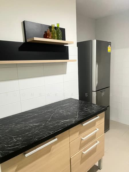 Fragrant 71, Bangkok, 19 Pridi Banomyong 14 Alley, Phra Kanong Nua, Watthana, Bangkok, 2 Bedrooms, 115 sqm, Condo For Rent, by Boonraksa Sopak, 500468450 - DDproperty.com