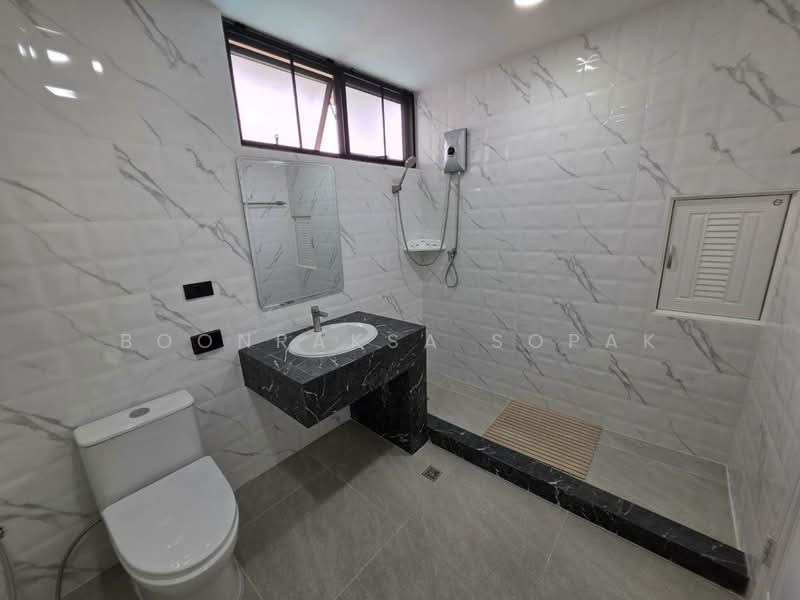 Tongtip Mansion, Bangkok, Soi Sukhumvit 47, Khlong Tan Nua, Watthana, Bangkok, 3 Bedrooms, 245 sqm, Apartment For Rent, by Boonraksa Sopak, 500468453 - DDproperty.com