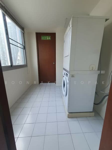Sathorn Gallery Residences, Bangkok, 70 Pan Road, Silom, Bang Rak, Bangkok, 3 Bedrooms, 230 sqm, Apartment For Rent, by Boonraksa Sopak, 500468465 - DDproperty.com