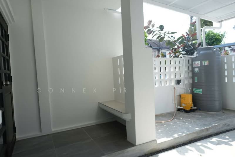 Sinthorn Happyland, Bangkok, Khlong Chan, Bang Kapi, Bangkok, 2 Bedrooms, 21 sqm, Townhouse For Sale, by Connex Property, 500468466 - DDproperty.com