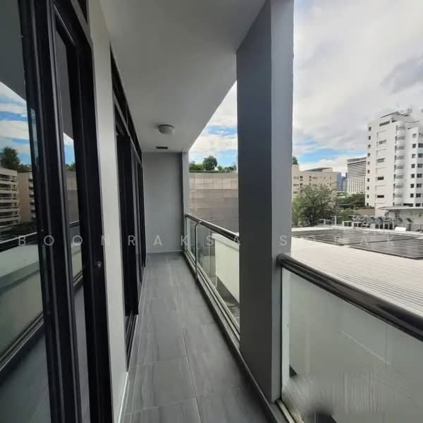 Baan Phrom Phong, Bangkok, Soi Sukhumvit 39, Khlong Tan Nua, Watthana, Bangkok, 2 Bedrooms, 105 sqm, Condo For Rent, by Boonraksa Sopak, 500468468 - DDproperty.com