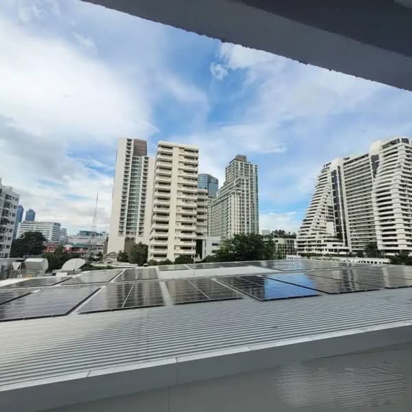 Baan Phrom Phong, Bangkok, Soi Sukhumvit 39, Khlong Tan Nua, Watthana, Bangkok, 2 Bedrooms, 105 sqm, Condo For Rent, by Boonraksa Sopak, 500468468 - DDproperty.com
