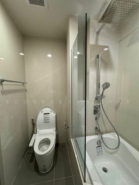 Oka Haus Sukhumvit 36, Bangkok, 3399 Rama 4 Road, Khong Tan, Khlong Toei, Bangkok, 1 Bedroom, 35 sqm, Condo For Rent, by Boonraksa Sopak, 500468472 - DDproperty.com