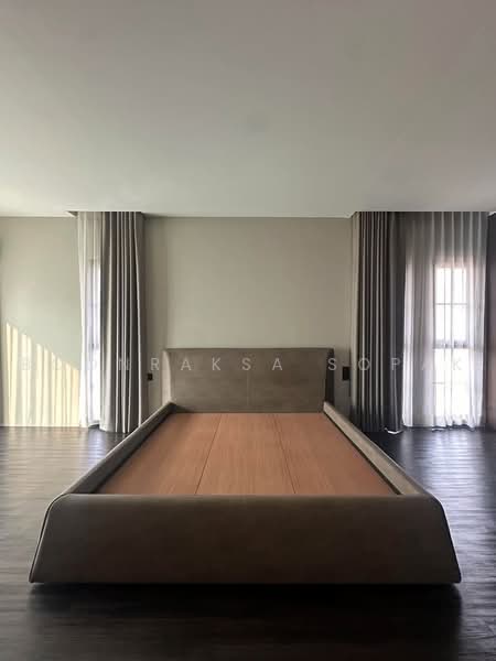 undefined, Bangkok, Praborommaharatchawang, Phra Nakhon, Bangkok, 3 Bedrooms, 222 sqm, Single Detached House For Rent, by Boonraksa Sopak, 500468475 - DDproperty.com