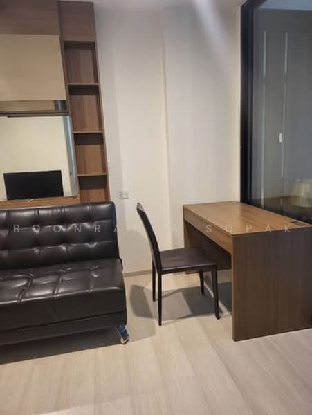 Life Asoke, Bangkok, Asoke-Dindang Road, Bang Kapi, Huai Khwang, Bangkok, 1 Bedroom, 35 sqm, Condo For Rent, by Boonraksa Sopak, 500468484 - DDproperty.com