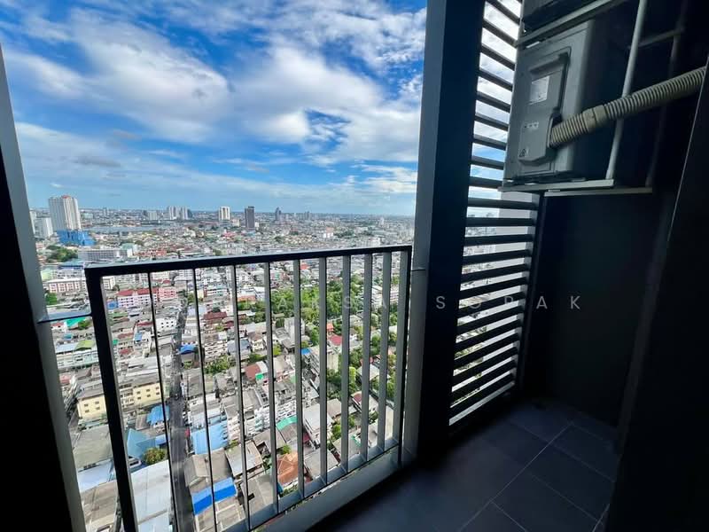 Reference Sathorn-Wongwianyai, Bangkok, Krung Thonburi 2 Alley, Bang Lam Phu Lang, Khlong San, Bangkok, 1 Bedroom, 32 sqm, Condo For Rent, by Boonraksa Sopak, 500468489 - DDproperty.com