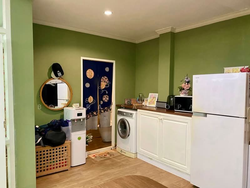 3-BR Townhouse, Bangkok, Khlong Tan Nua, Watthana, Bangkok, 3 Bedrooms, 160 sqm, Townhouse For Rent, by Boonraksa Sopak, 500468514 - DDproperty.com
