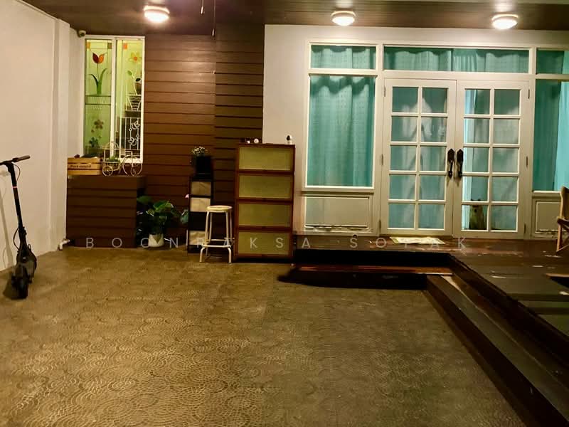 ทาวน์เฮ้าส์ 3-ห้องนอน, กรุงเทพ, คลองตันเหนือ, วัฒนา, กรุงเทพ, 160 ตร.ม., ทาวน์เฮ้าส์ ให้เช่า, โดย Boonraksa Sopak, 500468514 - DDproperty.com